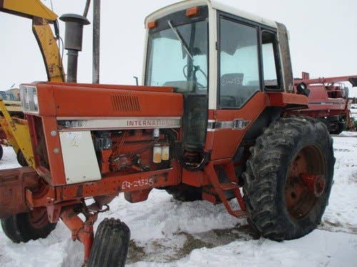 Used International 986 Tractor parts.