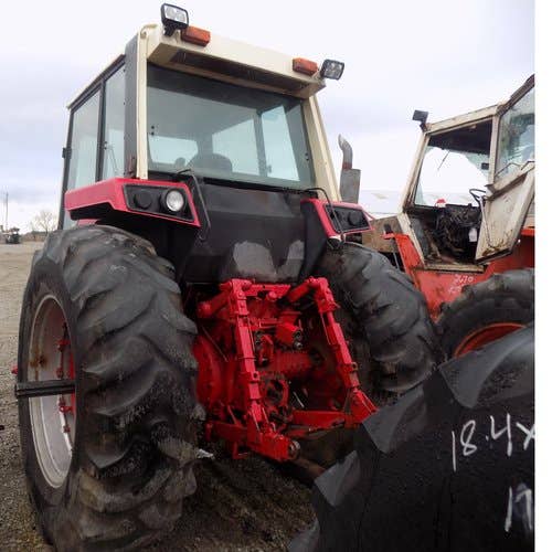 Used International 986 Tractor parts.