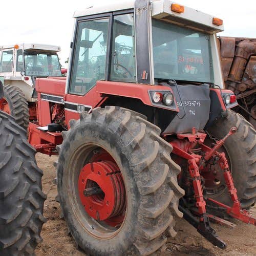Used International 986 Tractor parts.