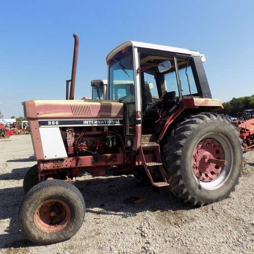 Used International 986 Tractor parts.