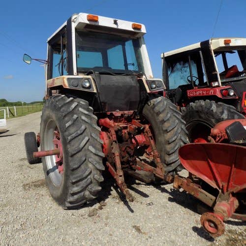 Used International 986 Tractor parts.