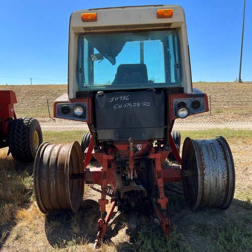 Used International 986 Tractor parts.