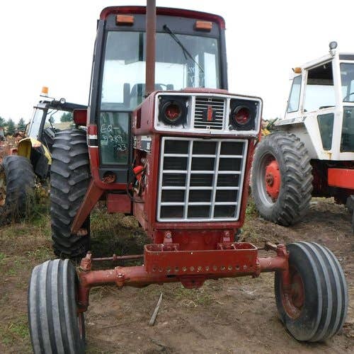 Used International 986 Tractor parts.