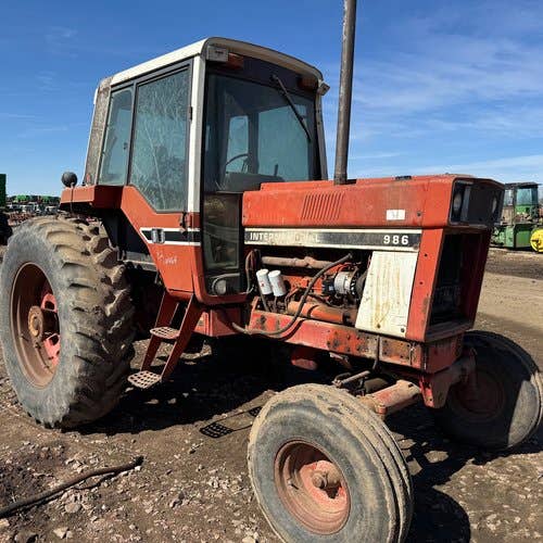 1979 Used International 986 Tractor parts.