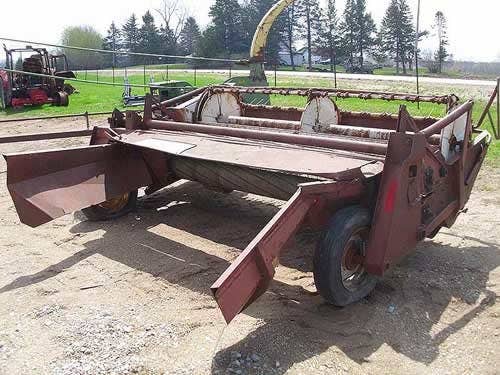 Used International 990 Hay Cutting parts.
