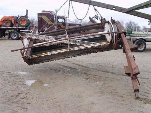 Used International 990 Hay Cutting parts.