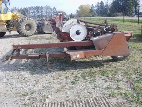 Used International 990 Hay Cutting parts.