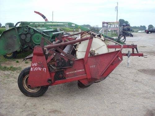 Used International 990 Hay Cutting parts.