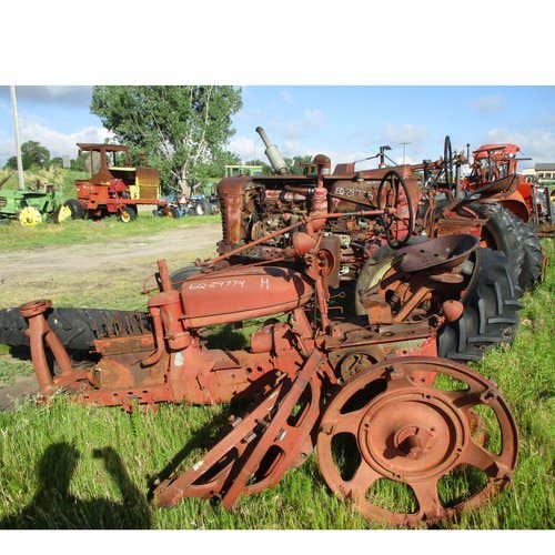 Used International H Tractor Parts