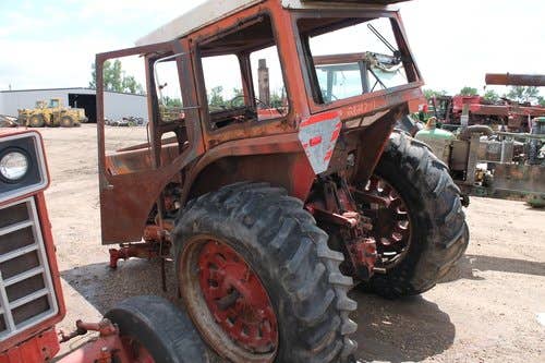 Used International Hydro100 Tractor parts.