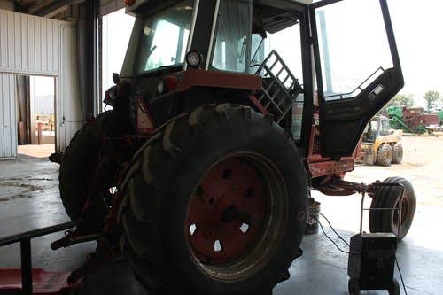 Used International Hydro186 Tractor parts.