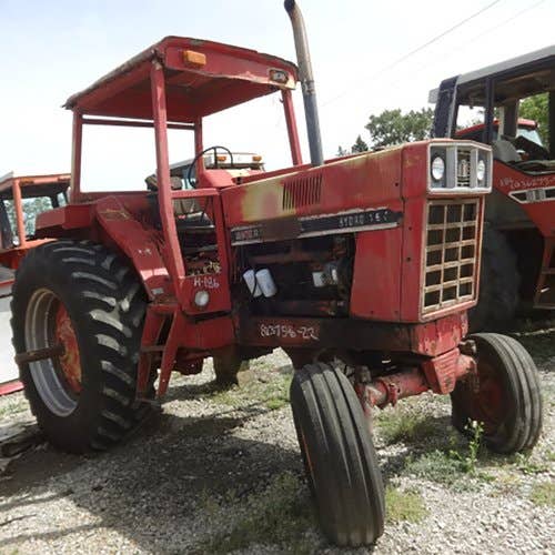 Used International Hydro186 Tractor parts.