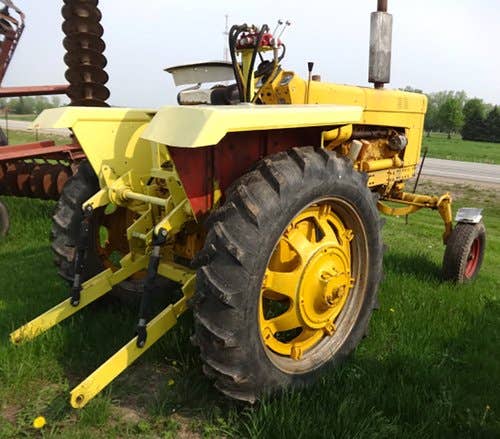 Used International Hydro70 Tractor parts.
