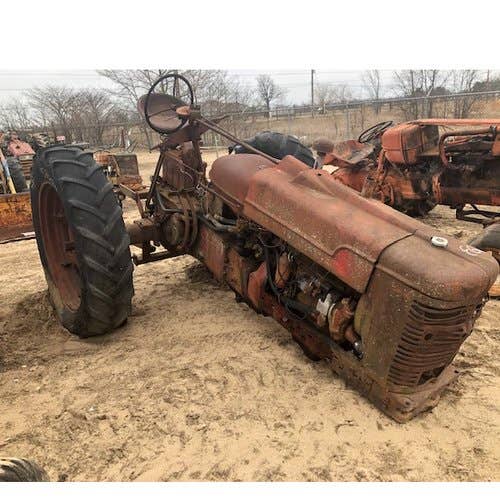 Used International Super M Tractor Parts Used International Super M Tractor Parts