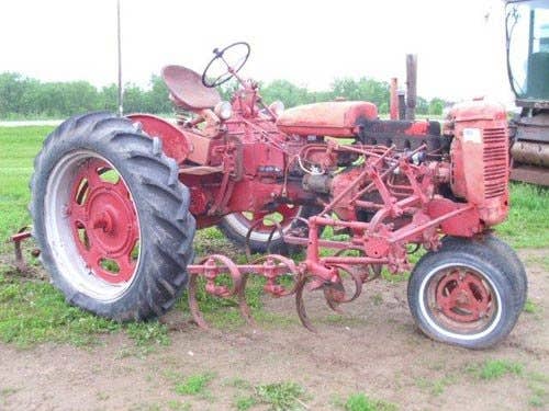 Used International SuperC Tractor Parts Used International SuperC Tractor Parts
