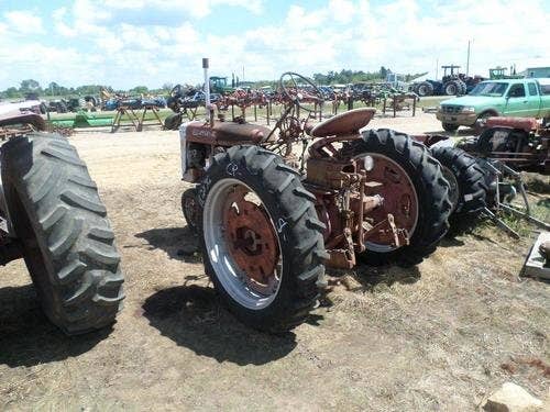 Used International SuperC Tractor parts.
