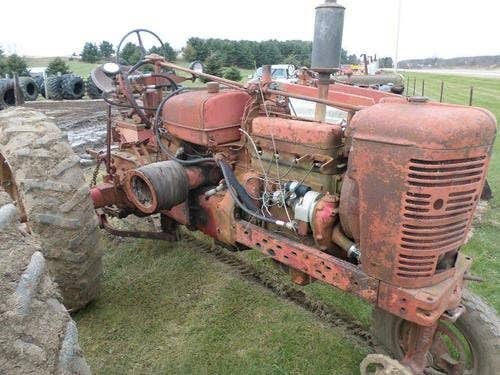 Used International SuperMTA Tractor parts.