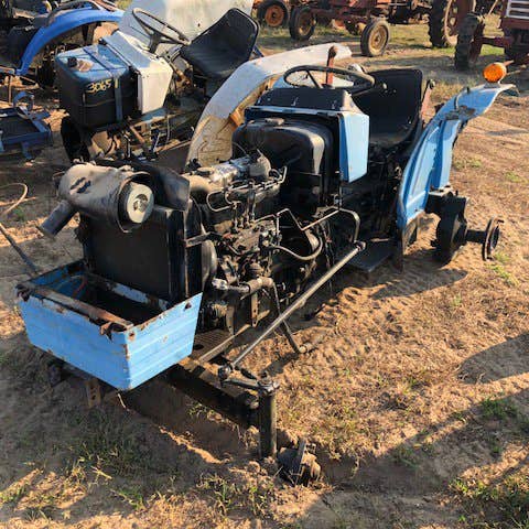 Used Iseki TL3201 Tractor parts.