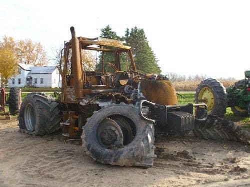 2005 Used JCB 3220 Tractor parts.