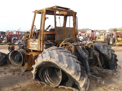 2005 Used JCB 3220 Tractor parts.