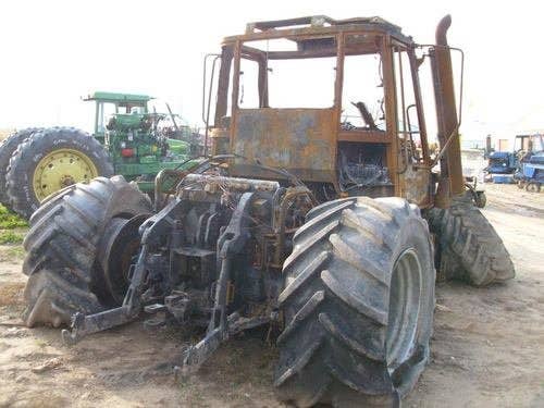 2005 Used JCB 3220 Tractor parts.