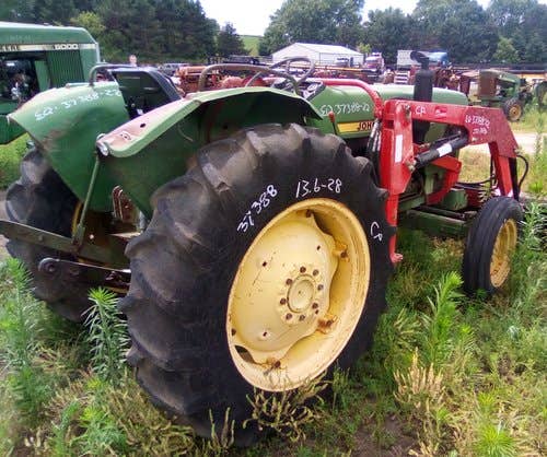 Used John Deere 1050 Tractor parts.