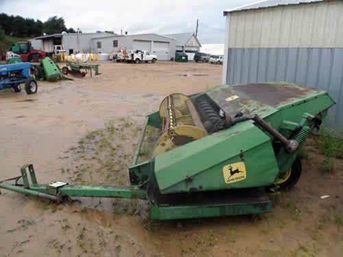 Used John Deere 1209 Hay Cutting parts.