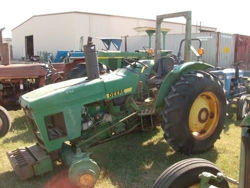 Used John Deere 1250 Tractor parts.