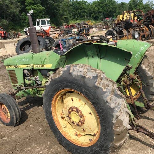 Used John Deere 1250 Tractor parts.