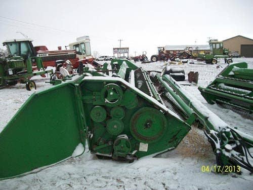 Used John Deere 1600 Hay Cutting parts.