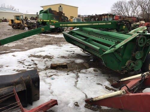 Used John Deere 1600 Hay Cutting parts.