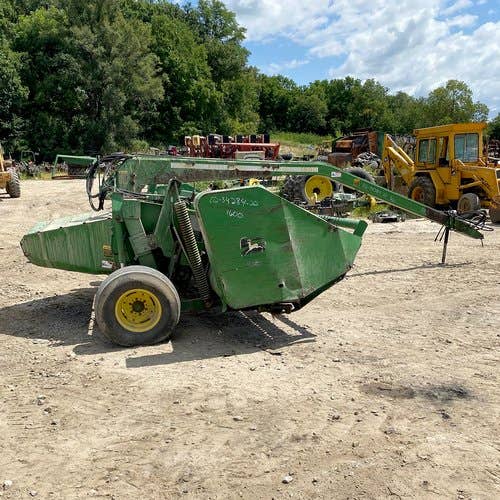 Used John Deere 1600 Hay Cutting parts.