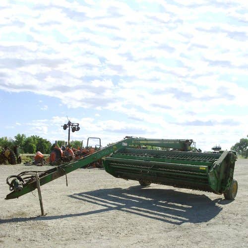 Used John Deere 1600 Hay Cutting parts.