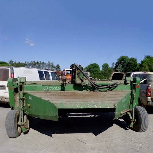 Used John Deere 1600 Hay Cutting parts.