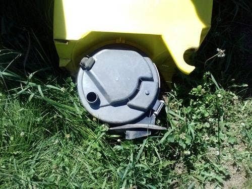1996 Used John Deere 1760 Planter parts.