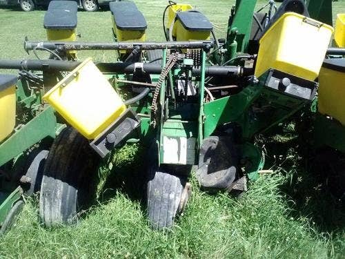 1996 Used John Deere 1760 Planter parts.