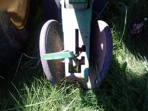 1996 Used John Deere 1760 Planter parts.