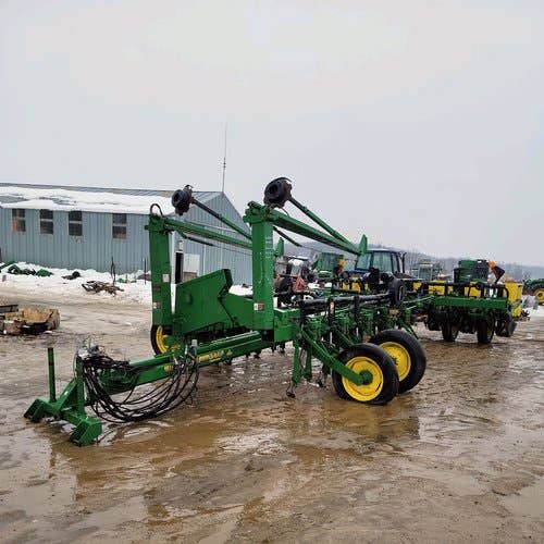 2001 Used John Deere 1770 Planter parts.