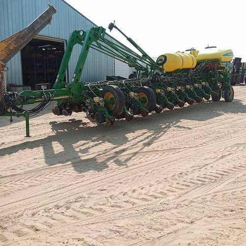 2009 Used John Deere 1770NT Planter parts.