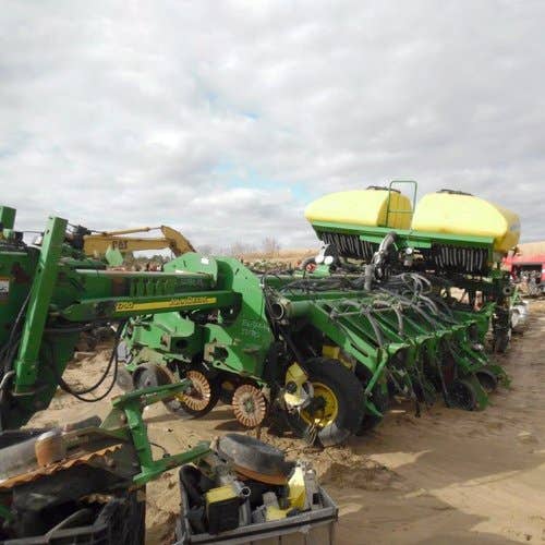 2003 Used John Deere 1790 Planter parts.