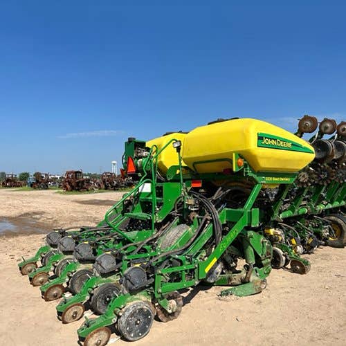 2014 Used John Deere 1790 Planter parts.