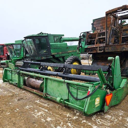 Used John Deere 220 Header parts.