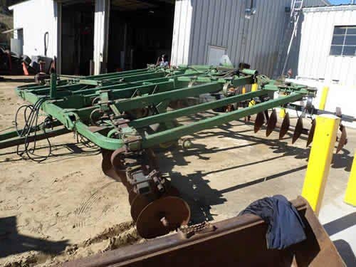 Used John Deere 230 Tillage parts.