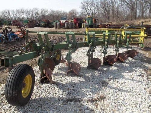 Used John Deere 2500 Tillage parts.