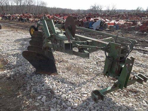 Used John Deere 2500 Tillage parts.
