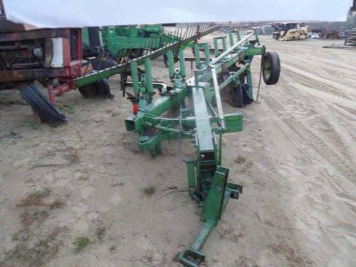 Used John Deere 2500 Tillage parts.