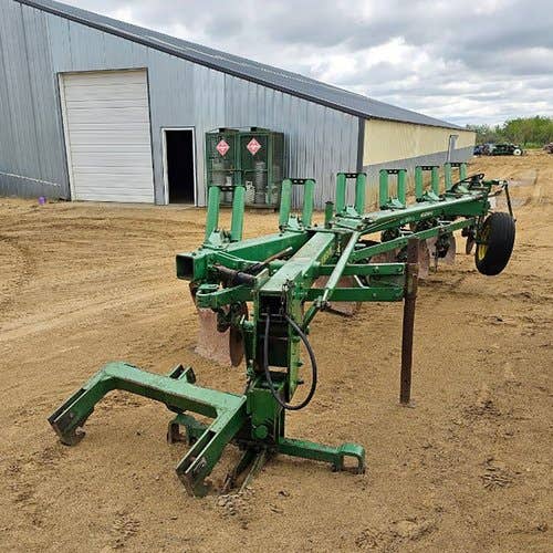 Used John Deere 2500 Tillage parts.