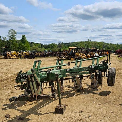 Used John Deere 2500 Tillage parts.