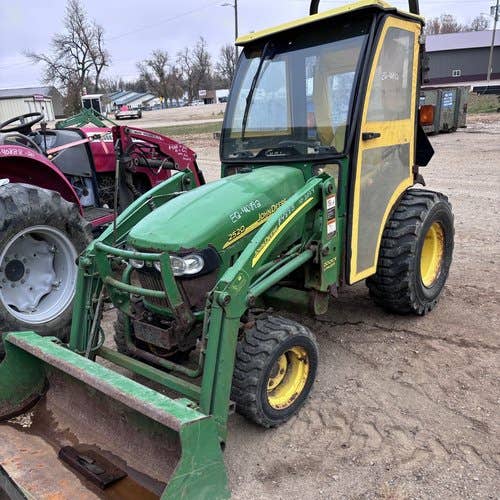 Used John Deere 2520 Tractor Parts Used John Deere 2520 Tractor Parts
