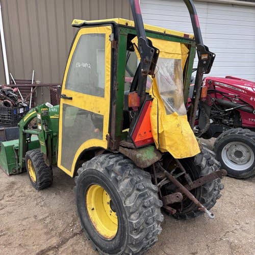 Used John Deere 2520 Tractor parts.